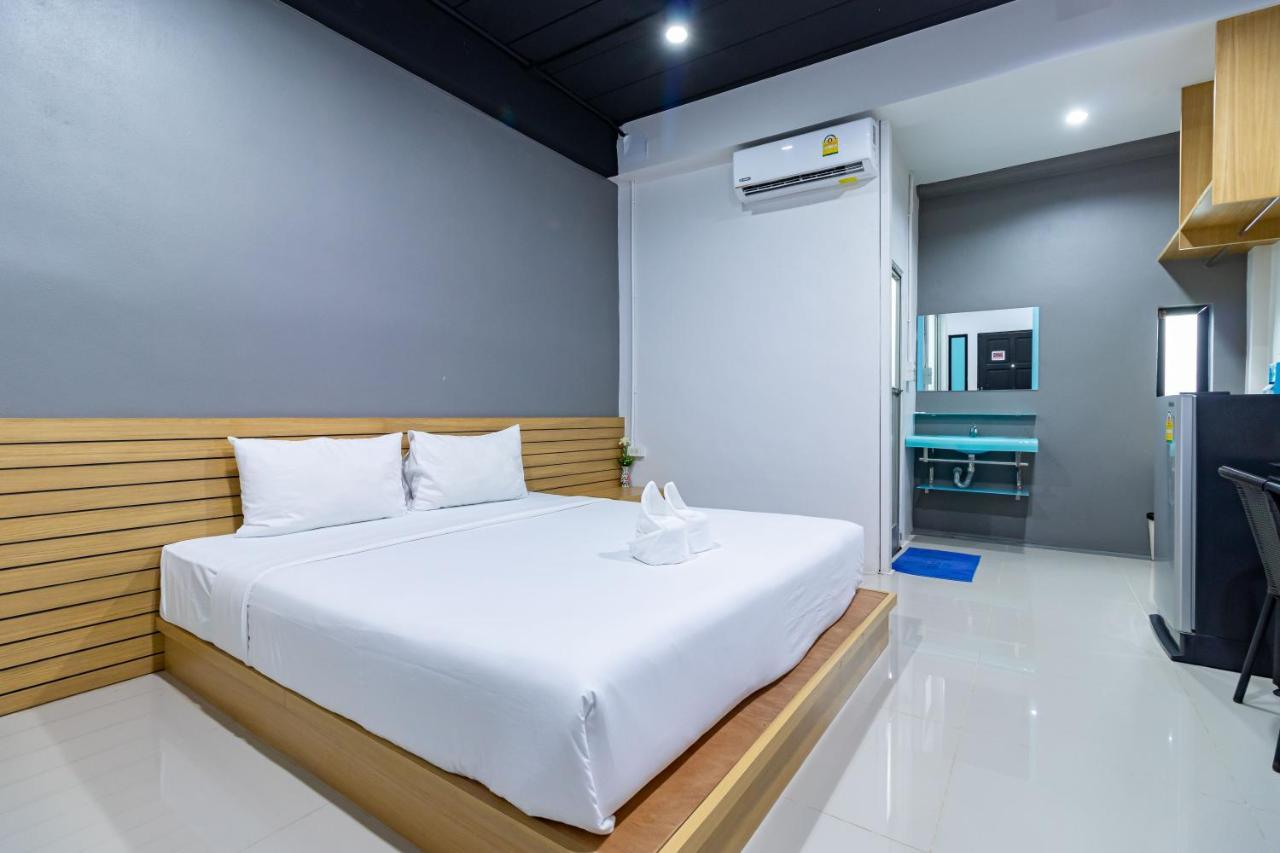 Cs Klongtoey Grand Resort Ban Yep Chaeng Buitenkant foto