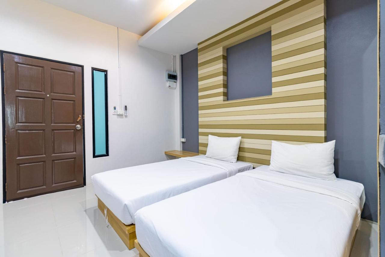 Cs Klongtoey Grand Resort Ban Yep Chaeng Buitenkant foto